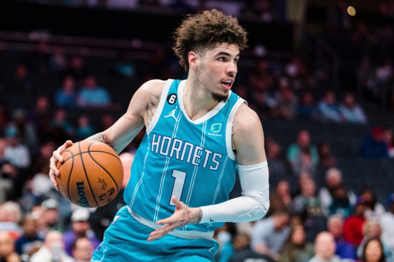 7. LaMelo Ball (22 tuổi)