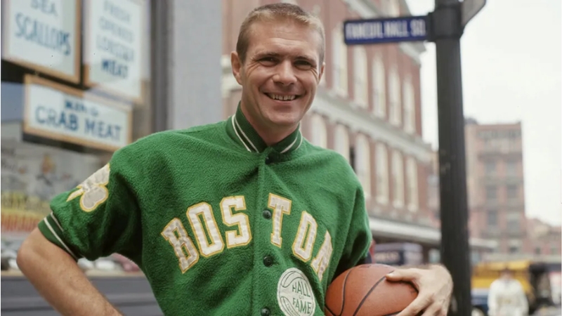 Tom Heinsohn, K.C. Jones, Tom Sanders, John Havlicek: 8 chức vô địch NBA