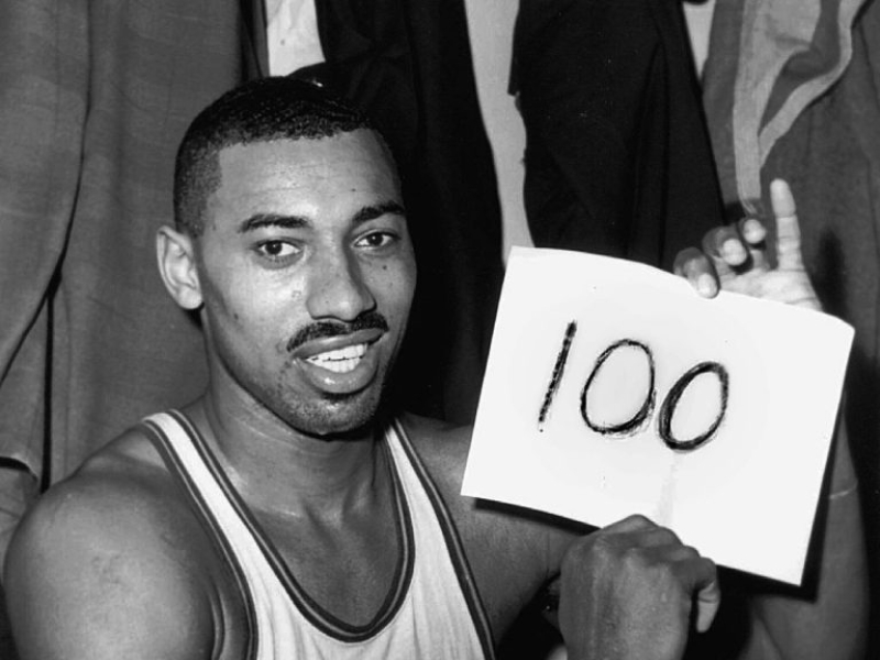 1. Wilt Chamberlain, Philadelphia Warriors vs. New York Knicks (ngày 2 tháng 3 năm 1962)